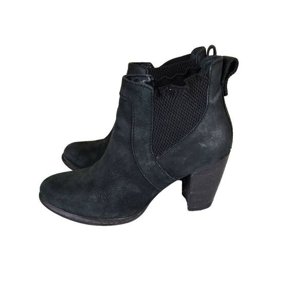 UGG- Women’s Cobie Leather Suede Black Pull On Booties Size 7.5 - Picture 7 of 15